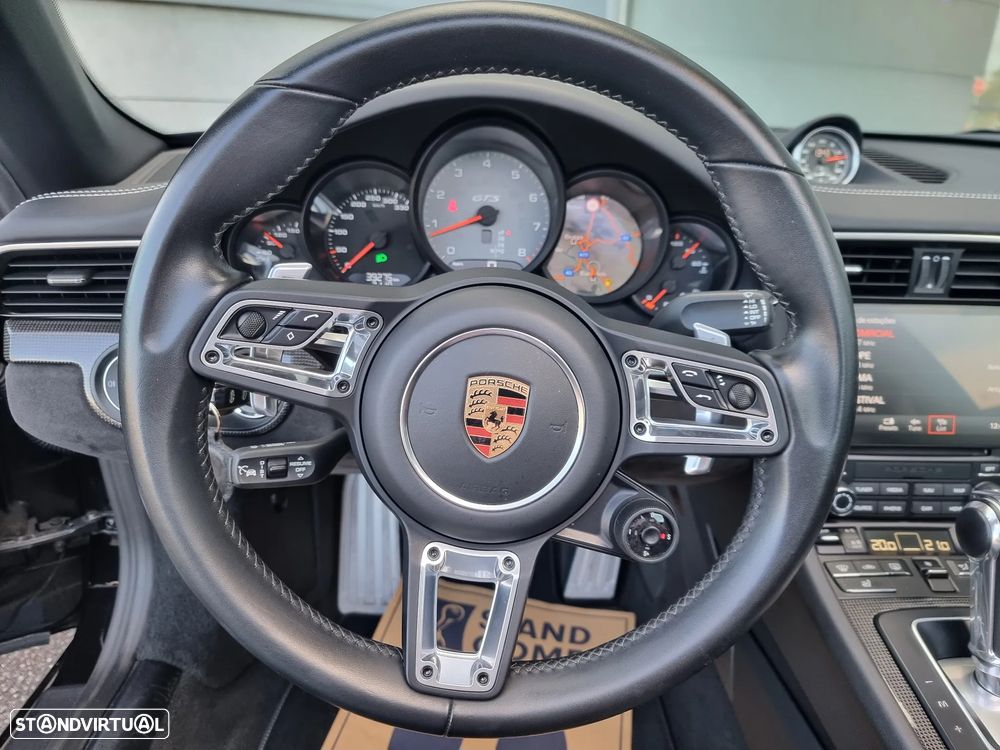 Porsche 911 (991) Targa 4 GTS PDK - 23