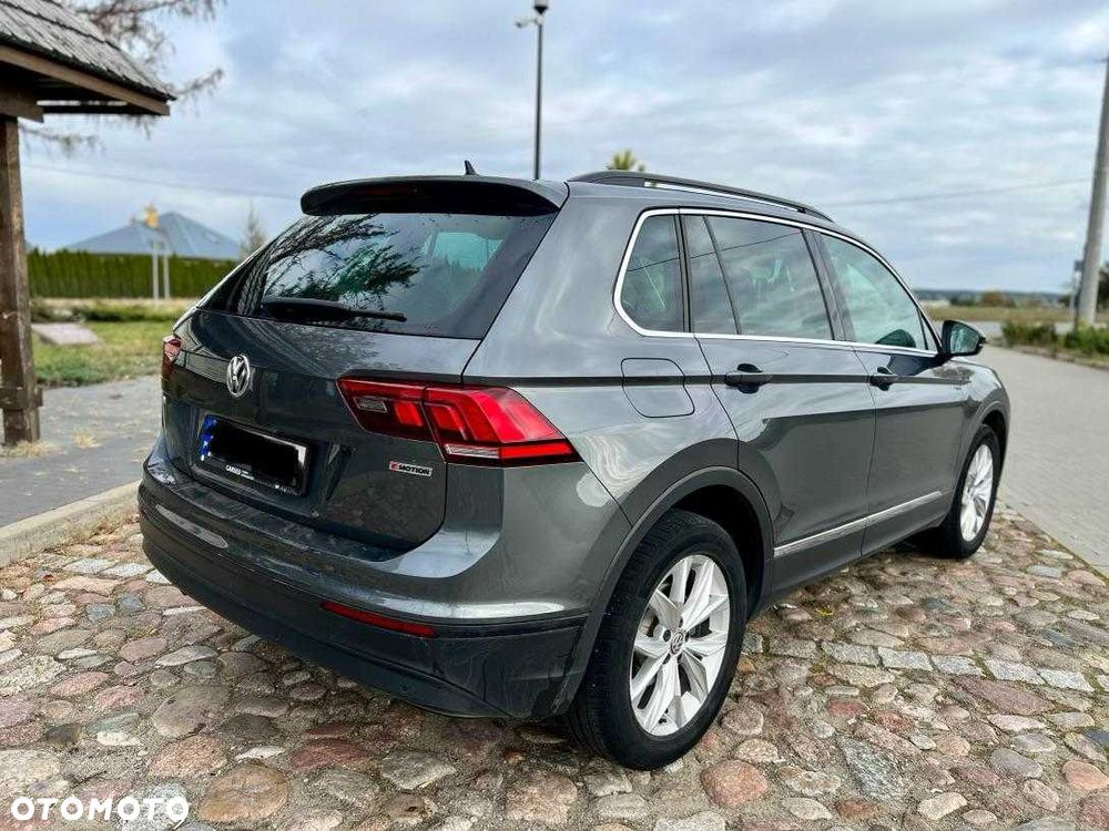 Volkswagen Tiguan - 4