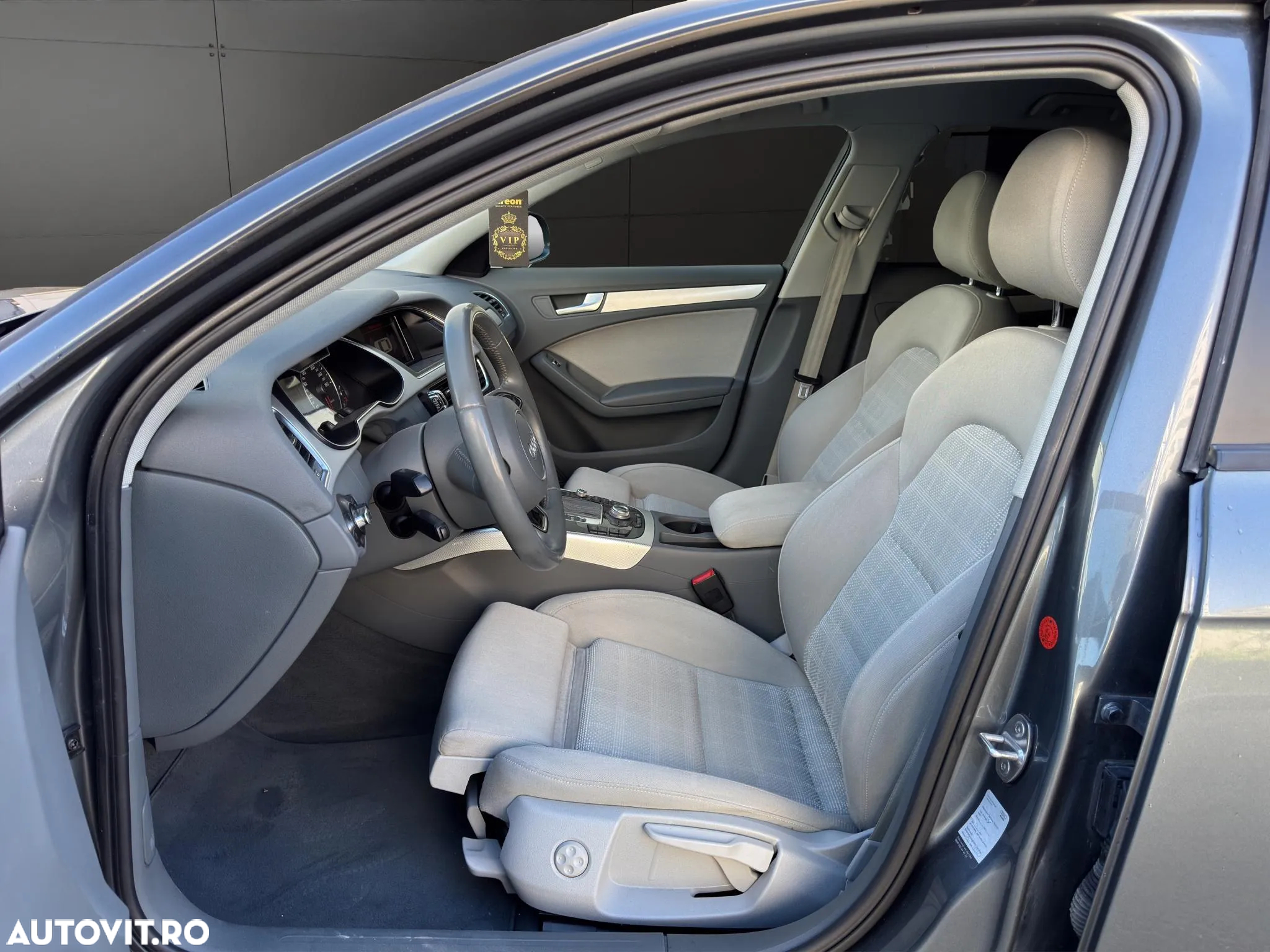 Audi A4 - 5