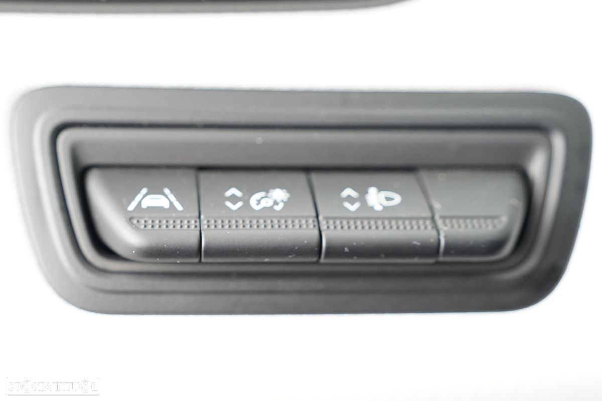 Renault Clio 1.0 TCe Techno Bi-Fuel - 20
