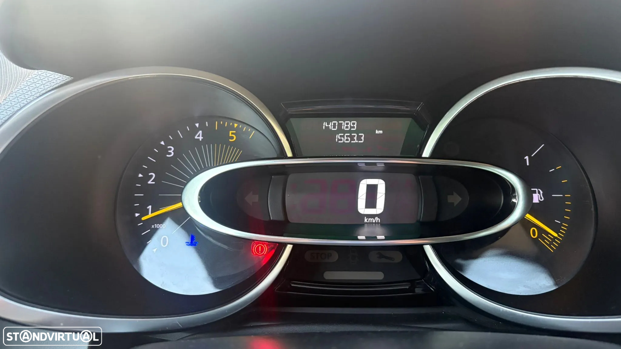 Renault Clio Sport Tourer 1.5 dCi - 6