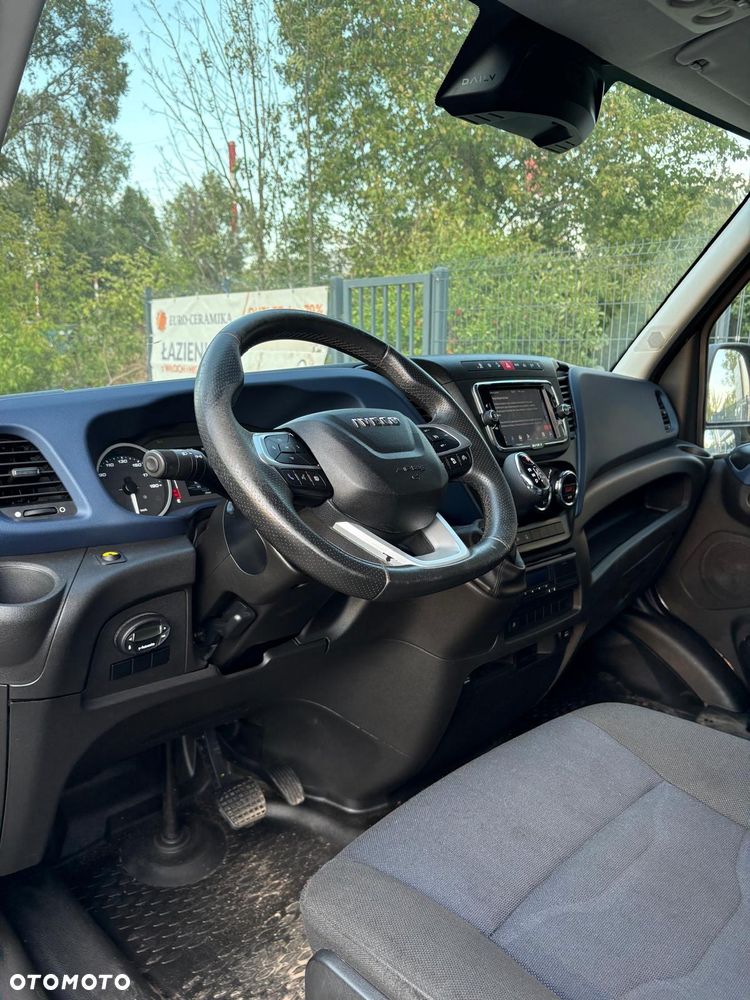 Iveco Daily 35S180 L3h2 3.0 180 km Automat HiMatic - 24