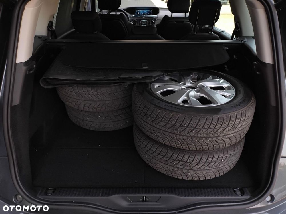 Citroën C4 Picasso 1.2 PureTech MoreLife - 26
