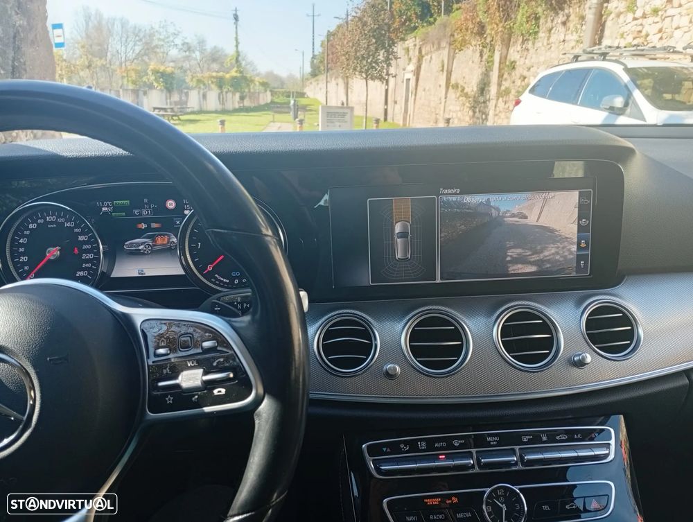 Mercedes-Benz E 300 de 4Matic 9G-TRONIC Avantgarde - 9