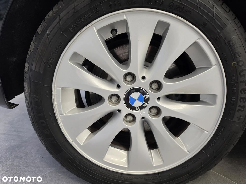 BMW Seria 1 118i - 18