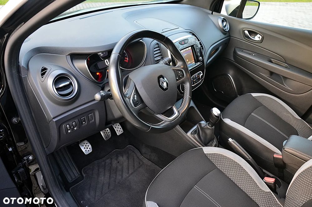 Renault Captur (ENERGY) TCe 90 BOSE EDITION - 13