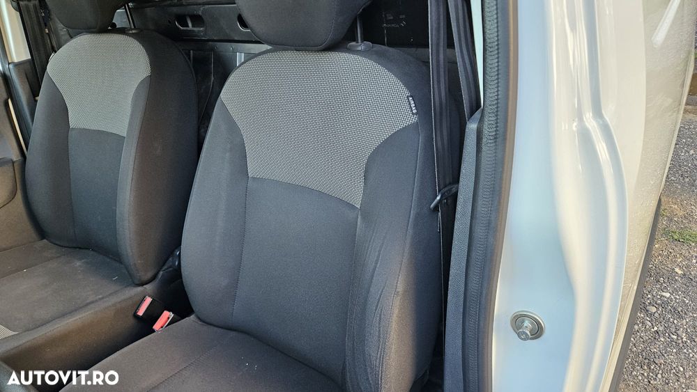 Dacia Dokker 1.5 Blue dCi Laureate - 12