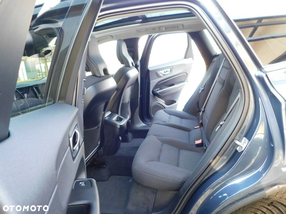 Volvo XC 60 - 11