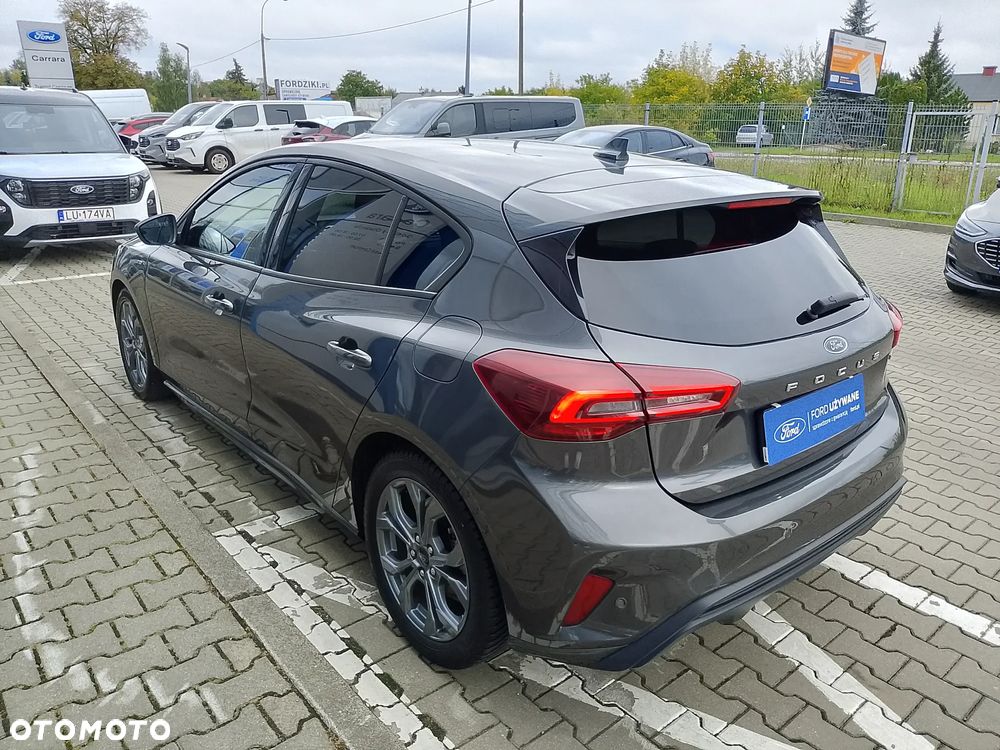 Ford Focus 1.0 EcoBoost Hybrid ST-LINE - 6
