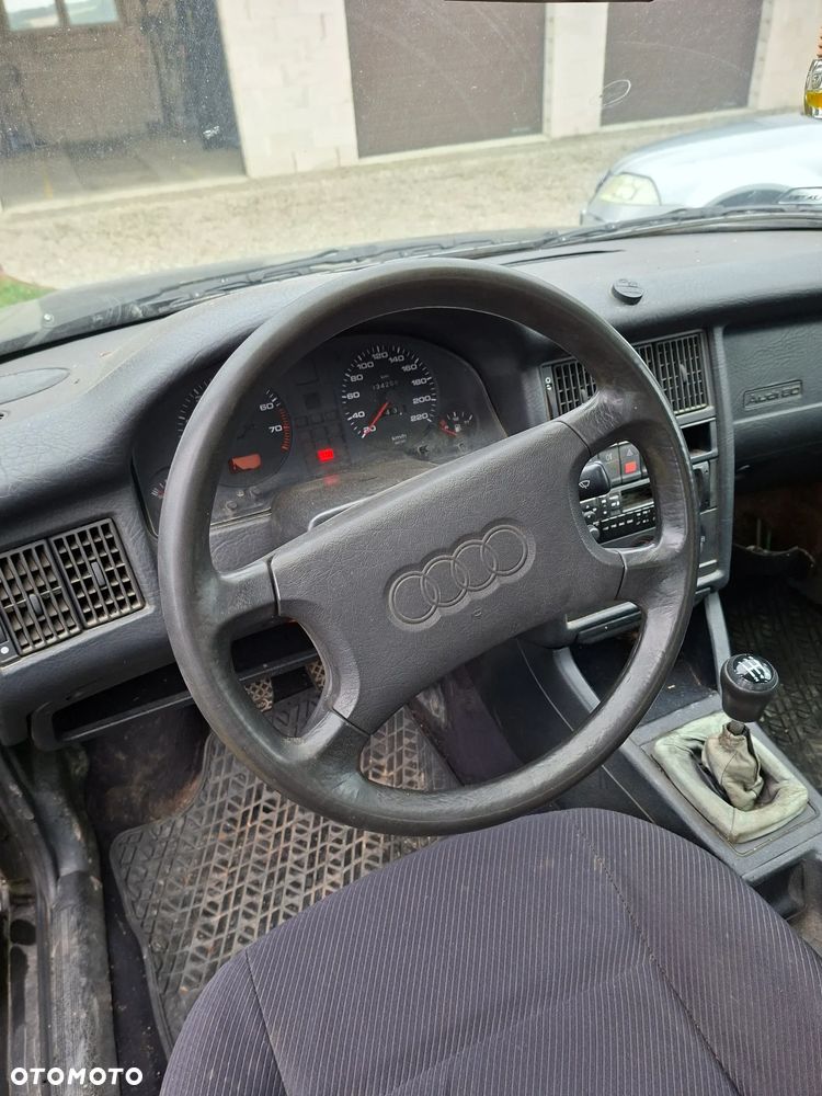 Audi 80 2.0 E - 4