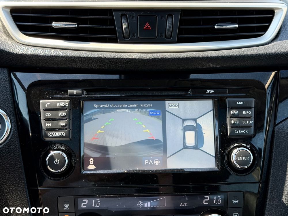 Nissan Qashqai 1.6 DCi Tekna Xtronic - 28