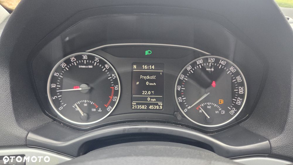 Skoda Octavia 1.6 TDI Family Plus - 30