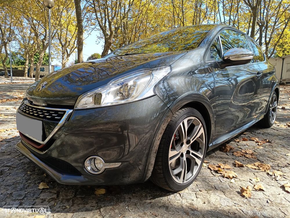Peugeot 208 GTI 200 THP - 2