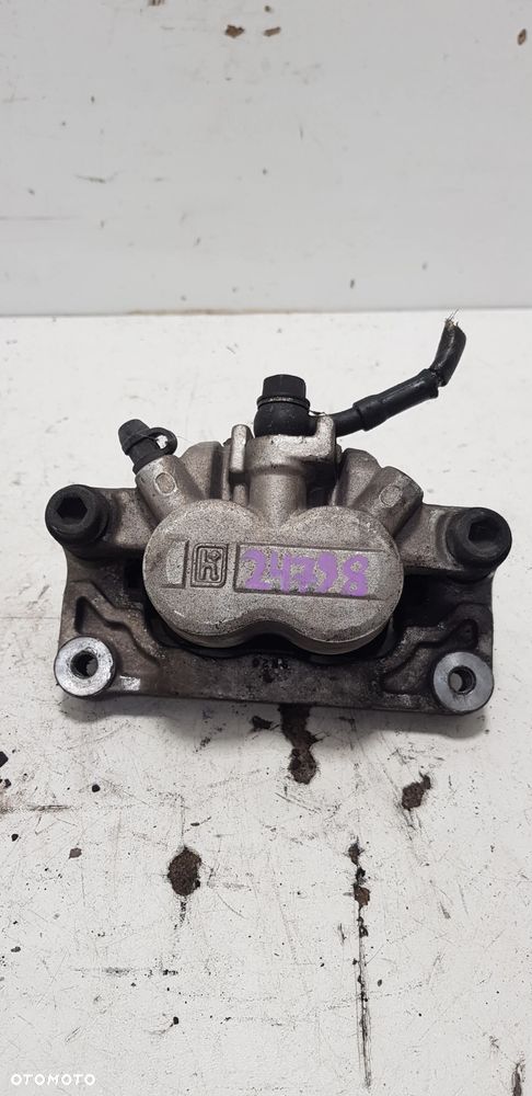 SYM GTS EVO 300i Tylny Zacisk Hamulcowy - 1