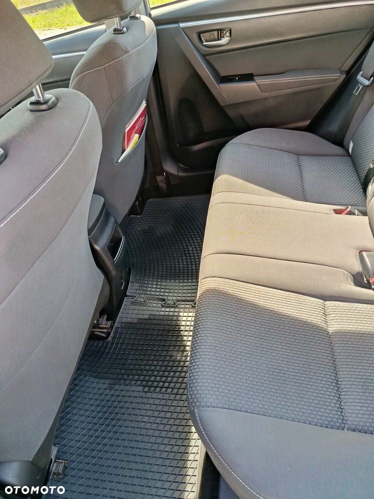 Toyota Corolla 1.4 D-4D Comfort - 7
