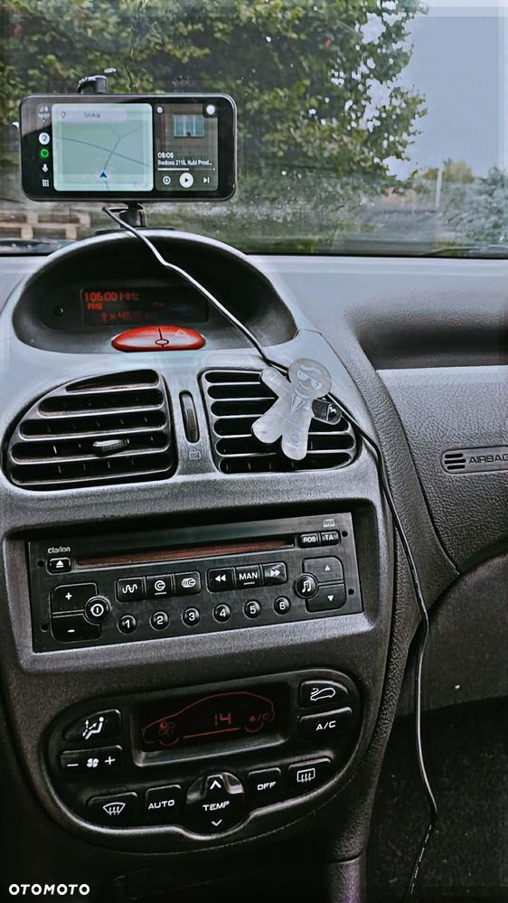 Peugeot 206 1.6 XT - 10