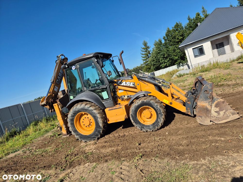 Case 580ST 4x4 Turbo Contractor Rok 2013 - 4