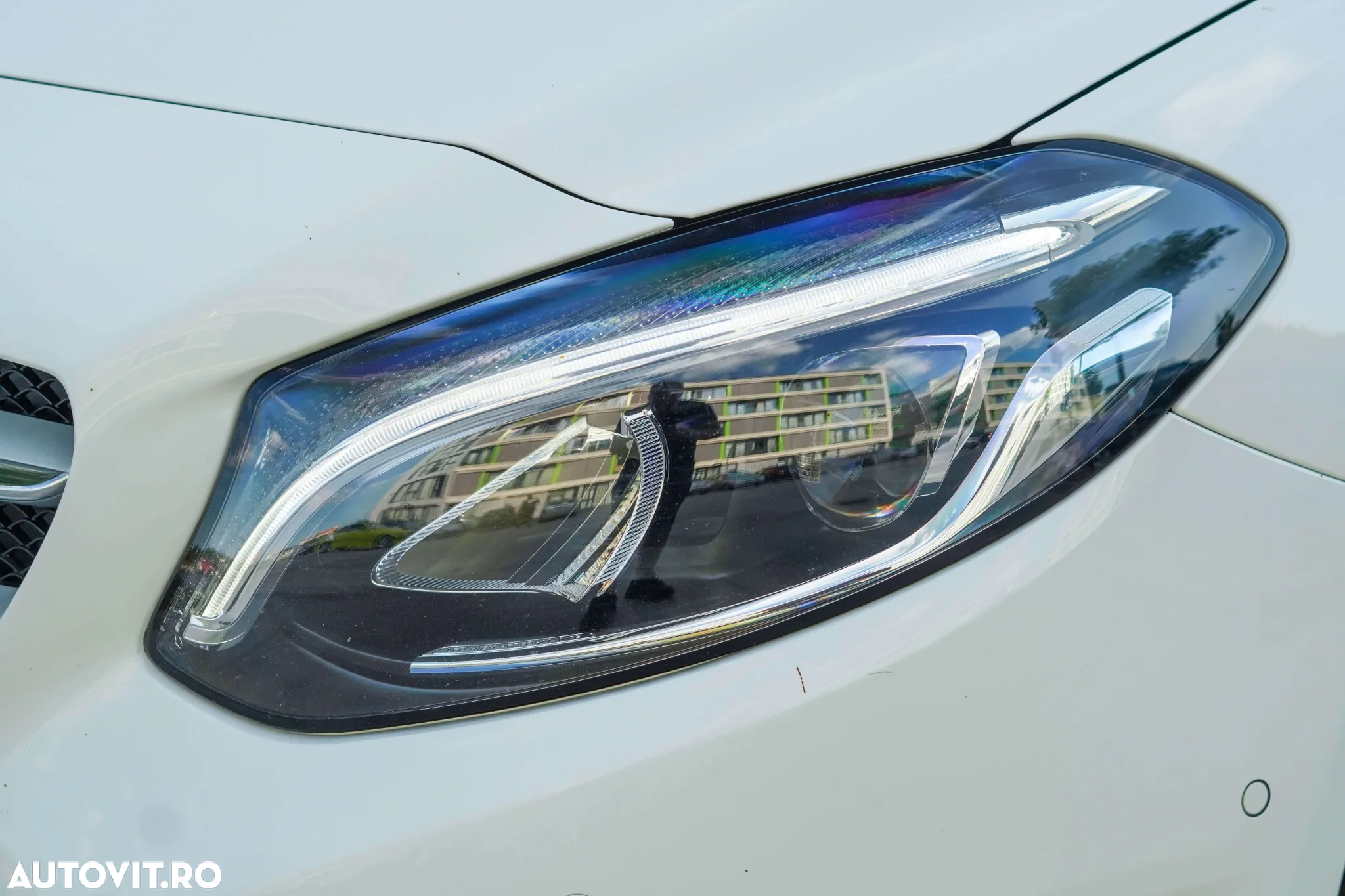 Mercedes-Benz B - 4