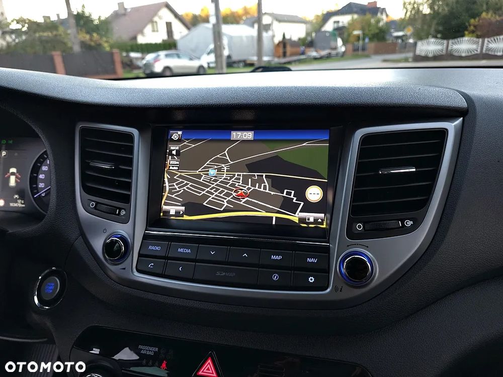 Hyundai Tucson 2.0 CRDI Premium 4WD - 28