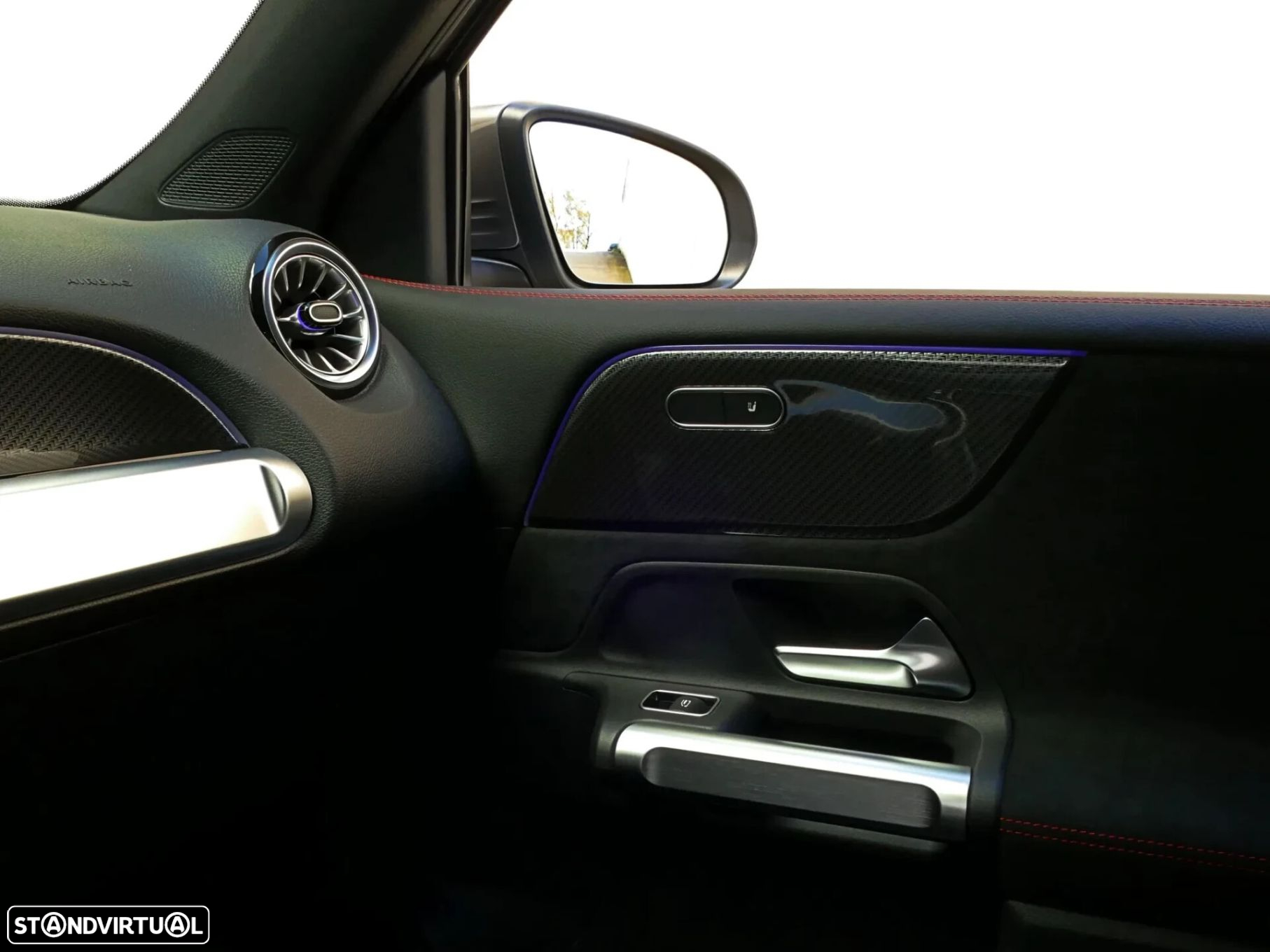 Mercedes-Benz GLB 180 d AMG Line - 16