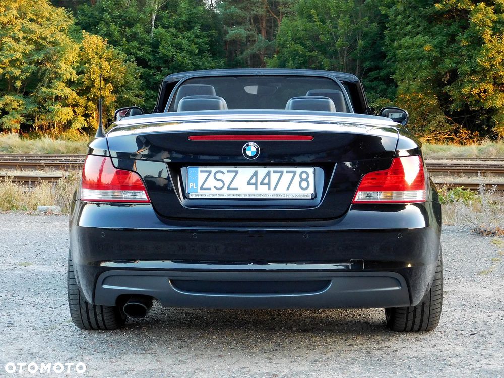 BMW Seria 1 123d - 8