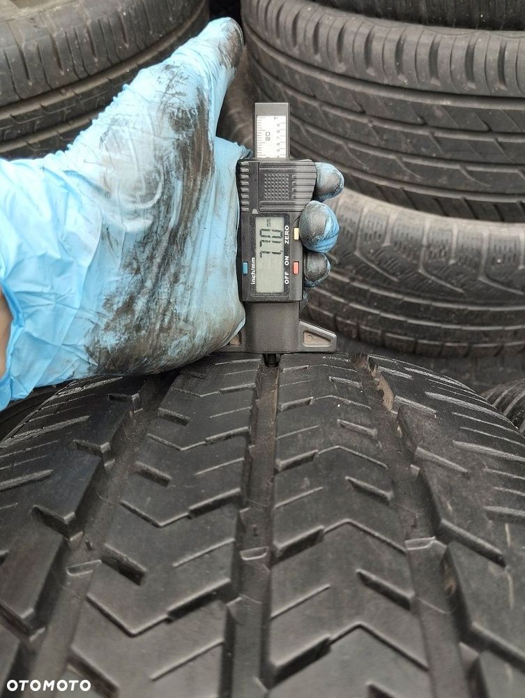 Opona letnia Michelin Agilis 215 60 17 104/102 H wzmocnienie C 4szt - 7