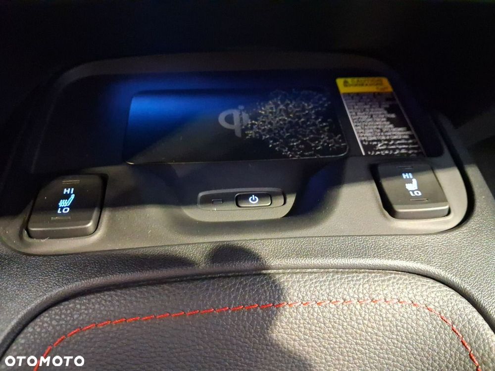 Toyota Corolla - 25