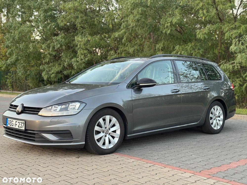 Volkswagen Golf 2.0 BlueTDI DSG Comfortline - 4