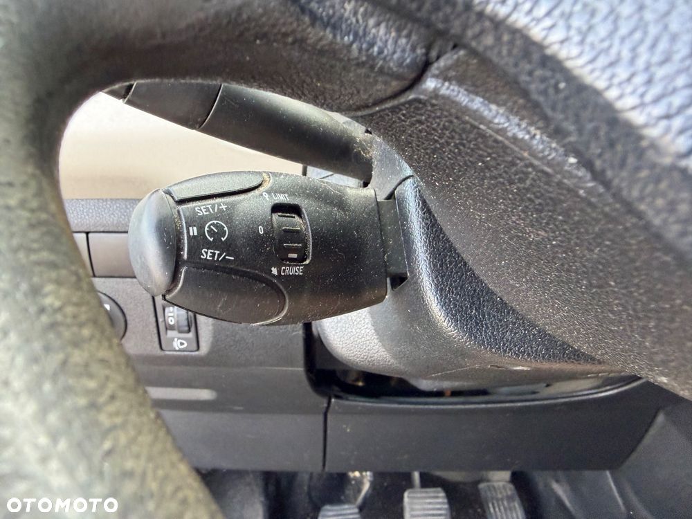 Peugeot Partner 1.6 BlueHDi Active - 15