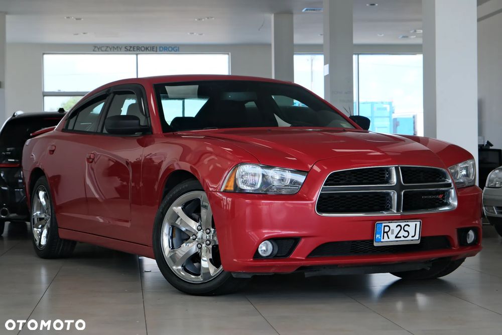 Dodge Charger 3.5 V6 Base - 6