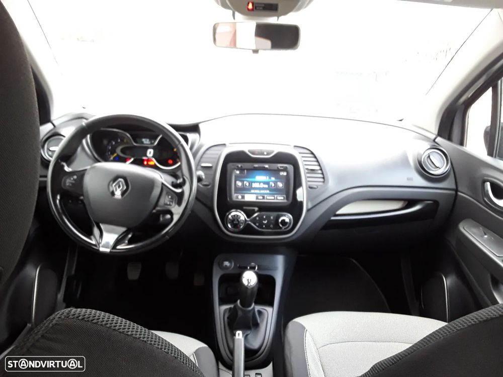 Renault Captur 1.5 dCi Exclusive - 14