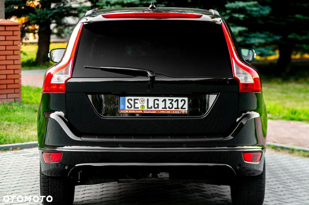 Volvo XC 60 D5 AWD Summum - 18