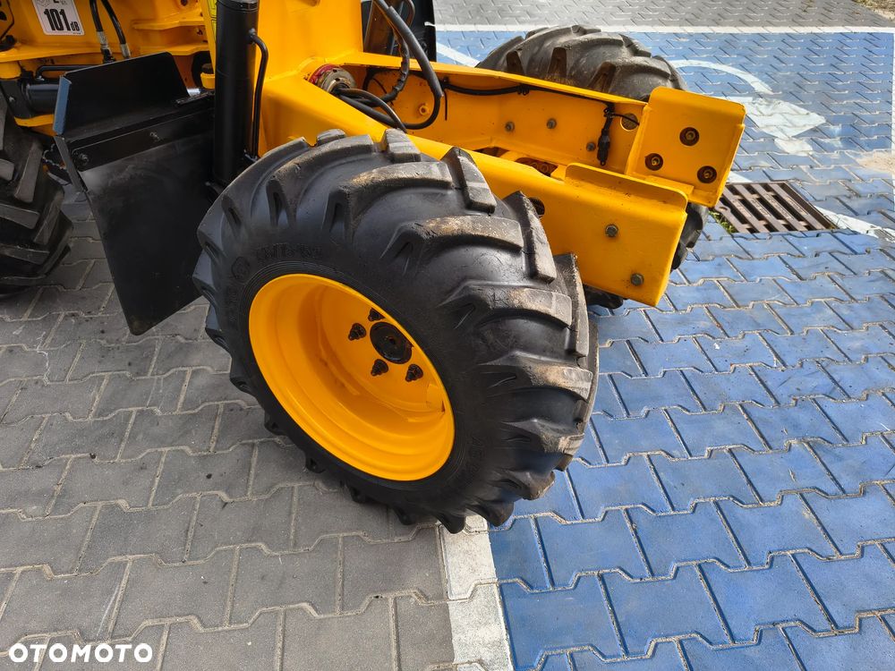 JCB 1T 2019r - 13