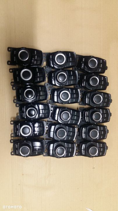 PRZEŁĄCZNIK KONTROLER IDRIVE BMW M4 F82 6802932 - 2