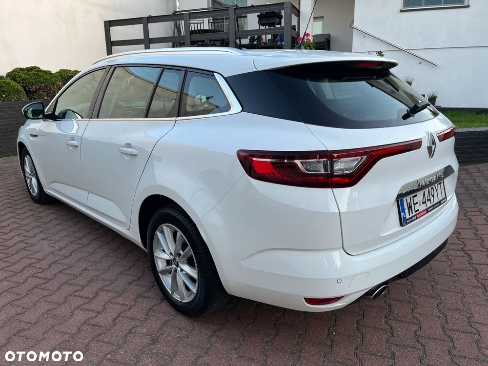 Renault Megane 1.5 Blue dCi Intens - 6