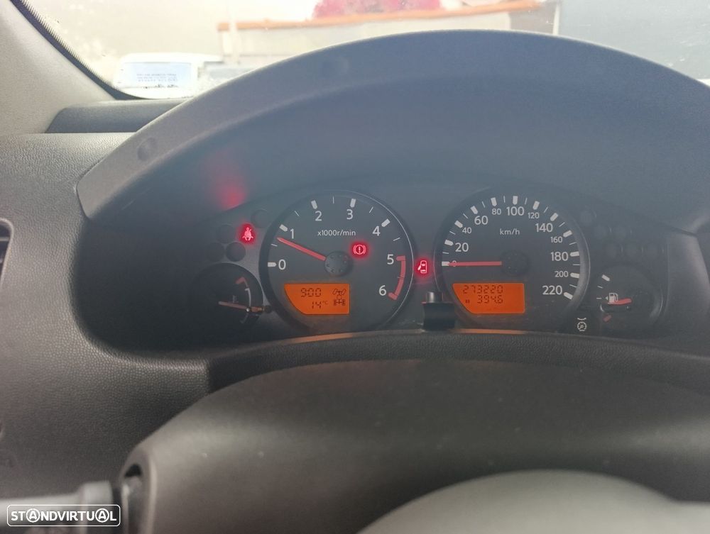 Nissan Navara 2.5 dCi CD XE Comfort - 14