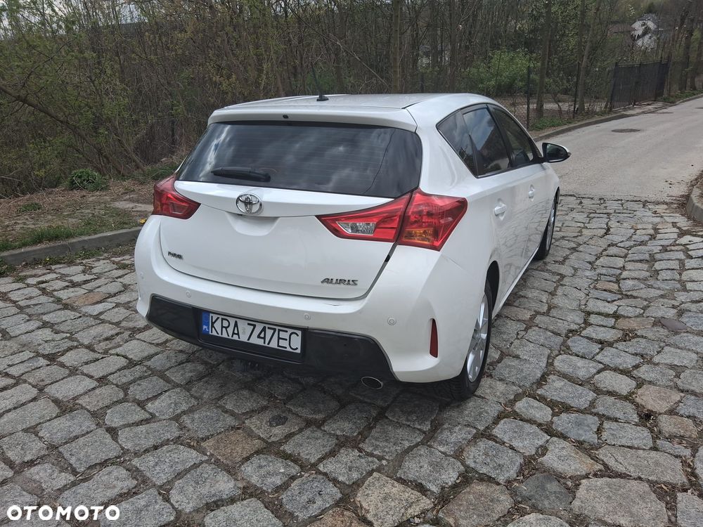 Toyota Auris 2.0 D-4D Comfort - 7