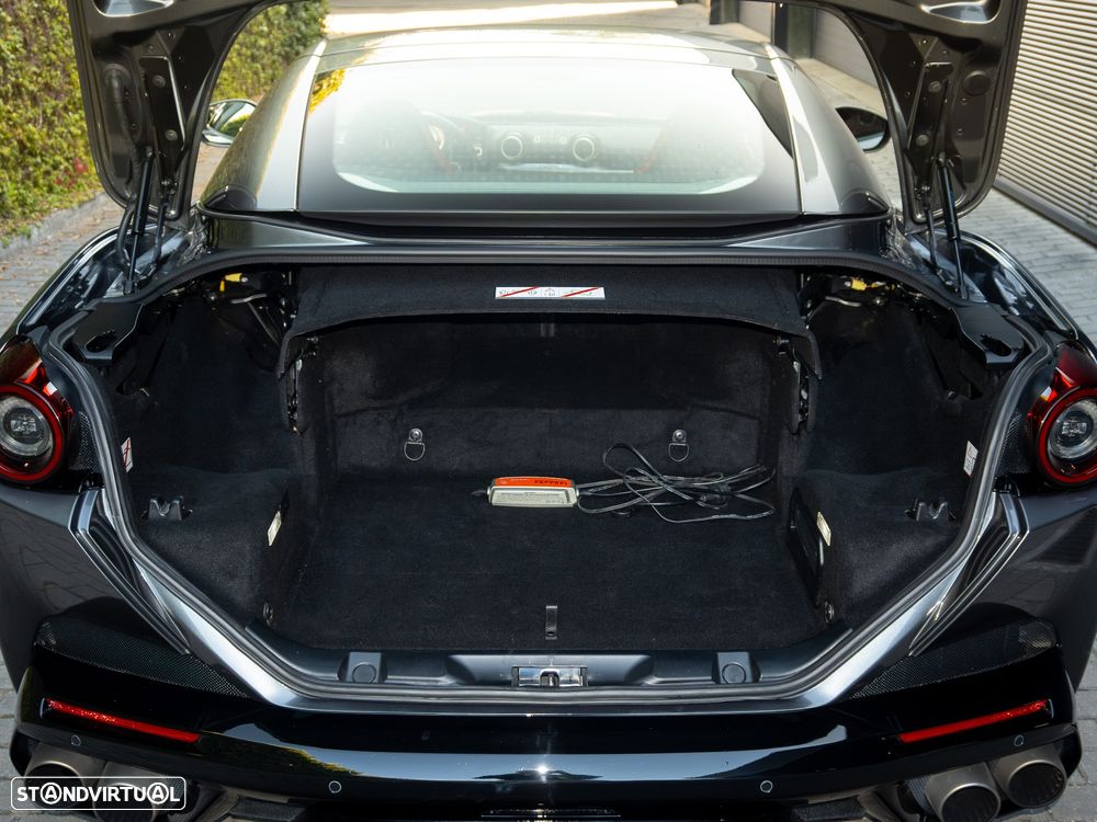 Ferrari Portofino 3.9 Twin-Turbo V8 - 54