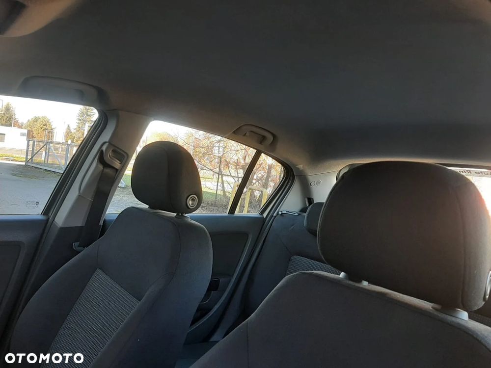 Opel Corsa 1.2 16V Enjoy - 21