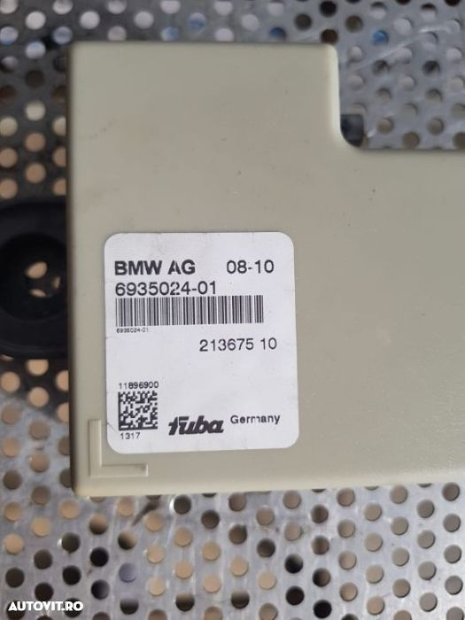 Amplificator Antena BMW F10 F11 Cod 6935024 Dezmembrez BMW F10 - 2