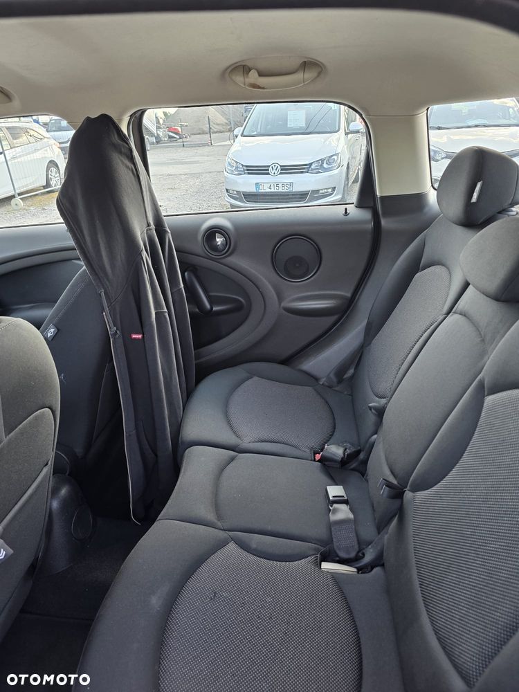 MINI Countryman One - 11