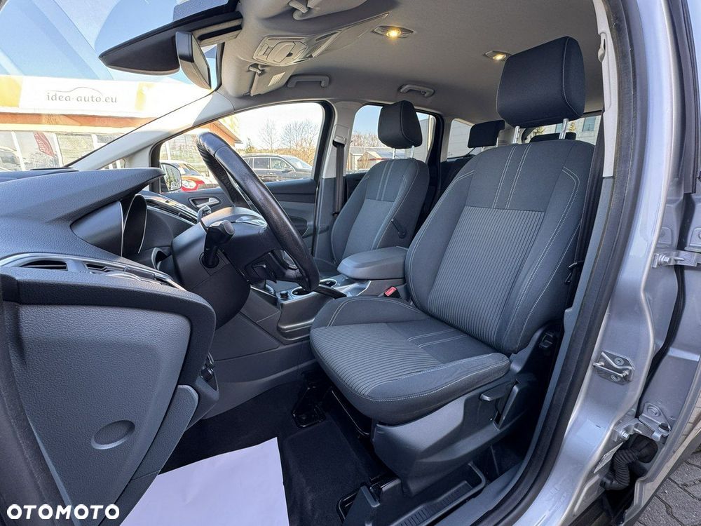 Ford C-MAX - 16