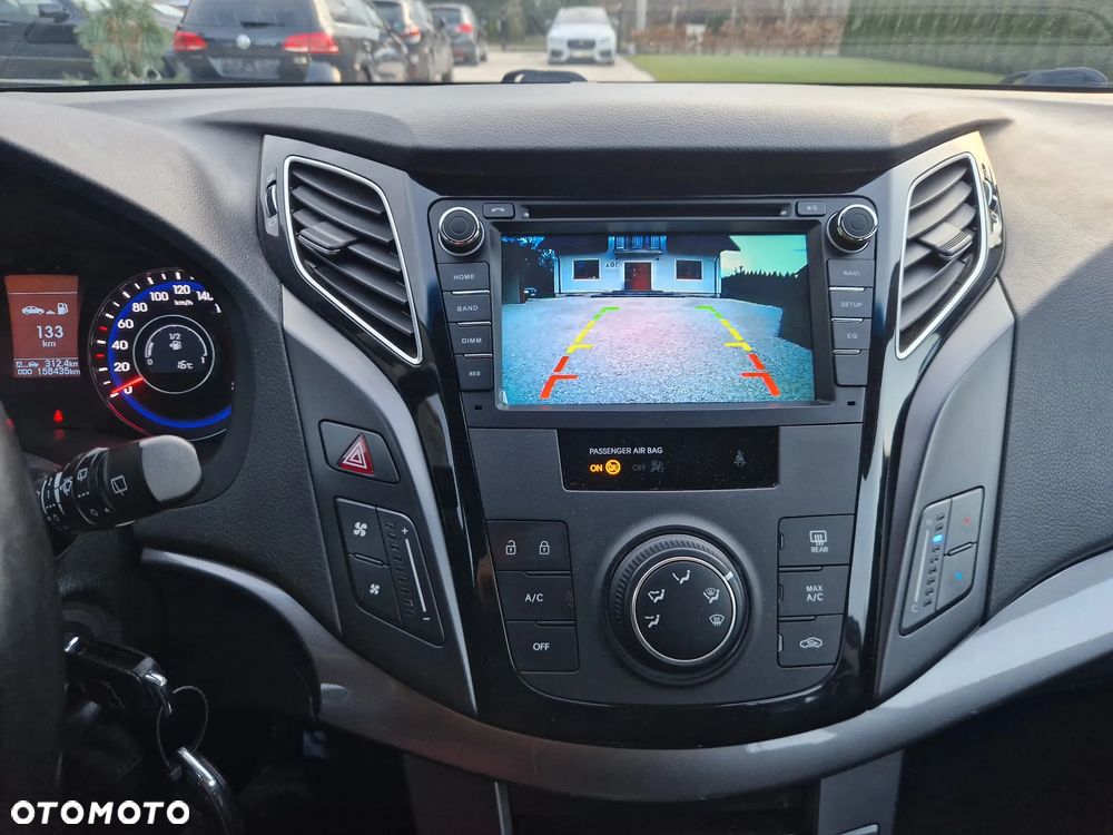 Hyundai i40 i40cw 1.6 Fifa World Cup Edition - 7