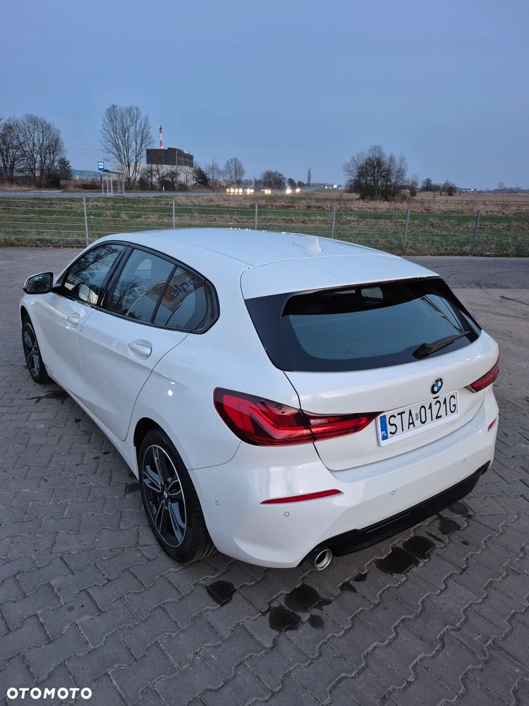 BMW Seria 1 118i GPF Sport Line - 11