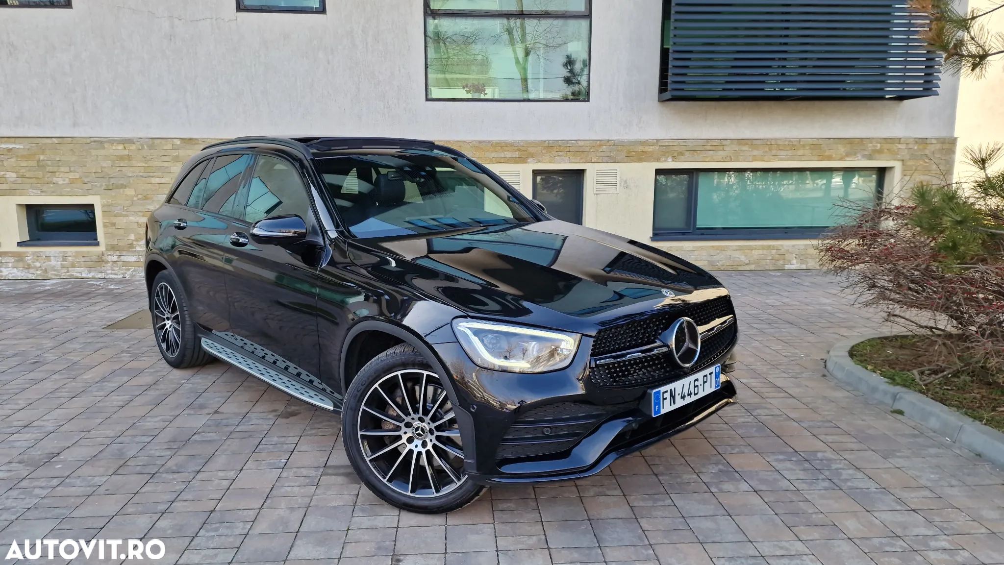 Mercedes-Benz GLC 300 d 4Matic 9G-TRONIC AMG Line Plus - 5