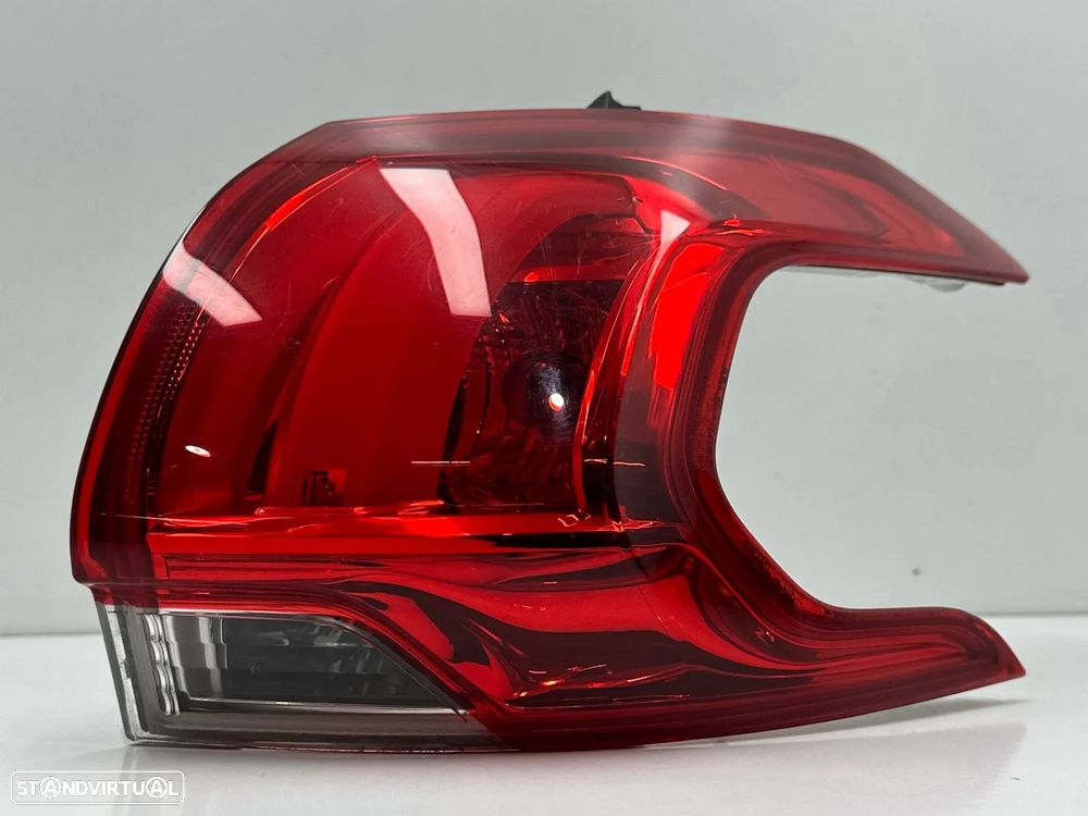 Farolim Direito / Esquerdo - Peugeot 2008 I (2014) - 4