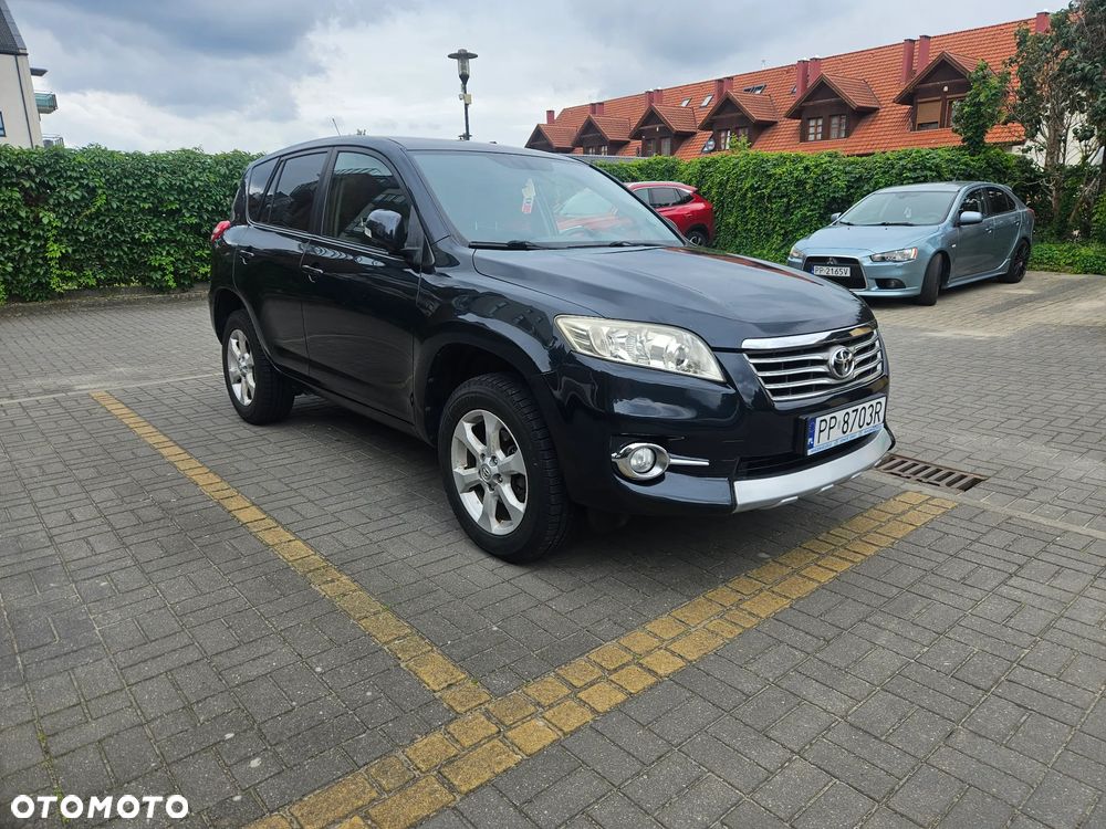 Toyota RAV4 2.2 D-4D 2010 - 4