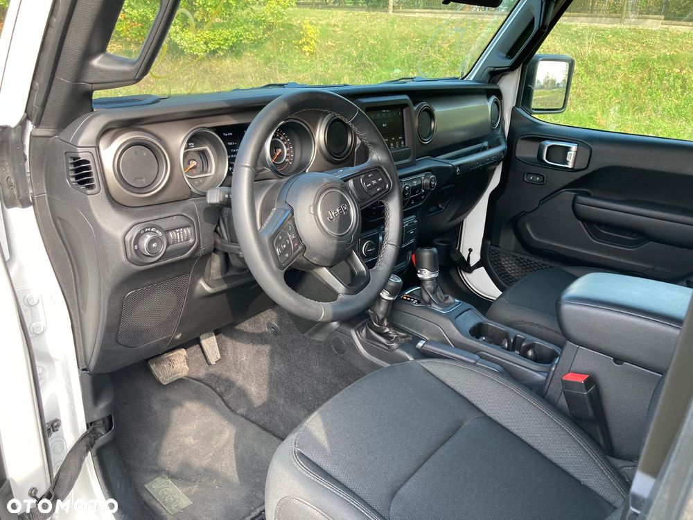 Jeep Wrangler 2.0 T-GDI AWD Automatik Sport - 35