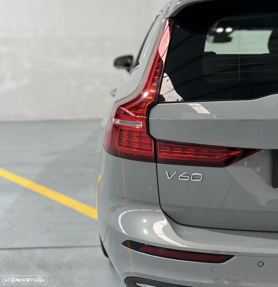 Volvo V60 2.0 T6 AWD TE Core - 10