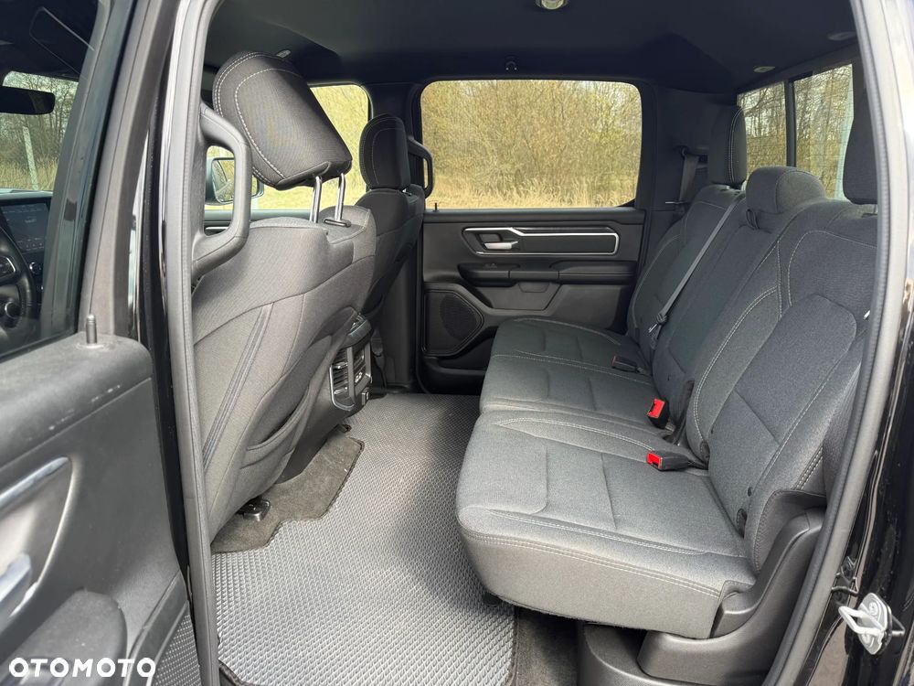 RAM 1500 5.7 Crew Cab Bighorn - 15